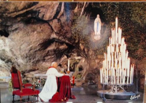 51322e6cb29725f1a49447d2f392a6f6